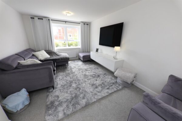 Riverside Lane, Wheatley, Doncaster