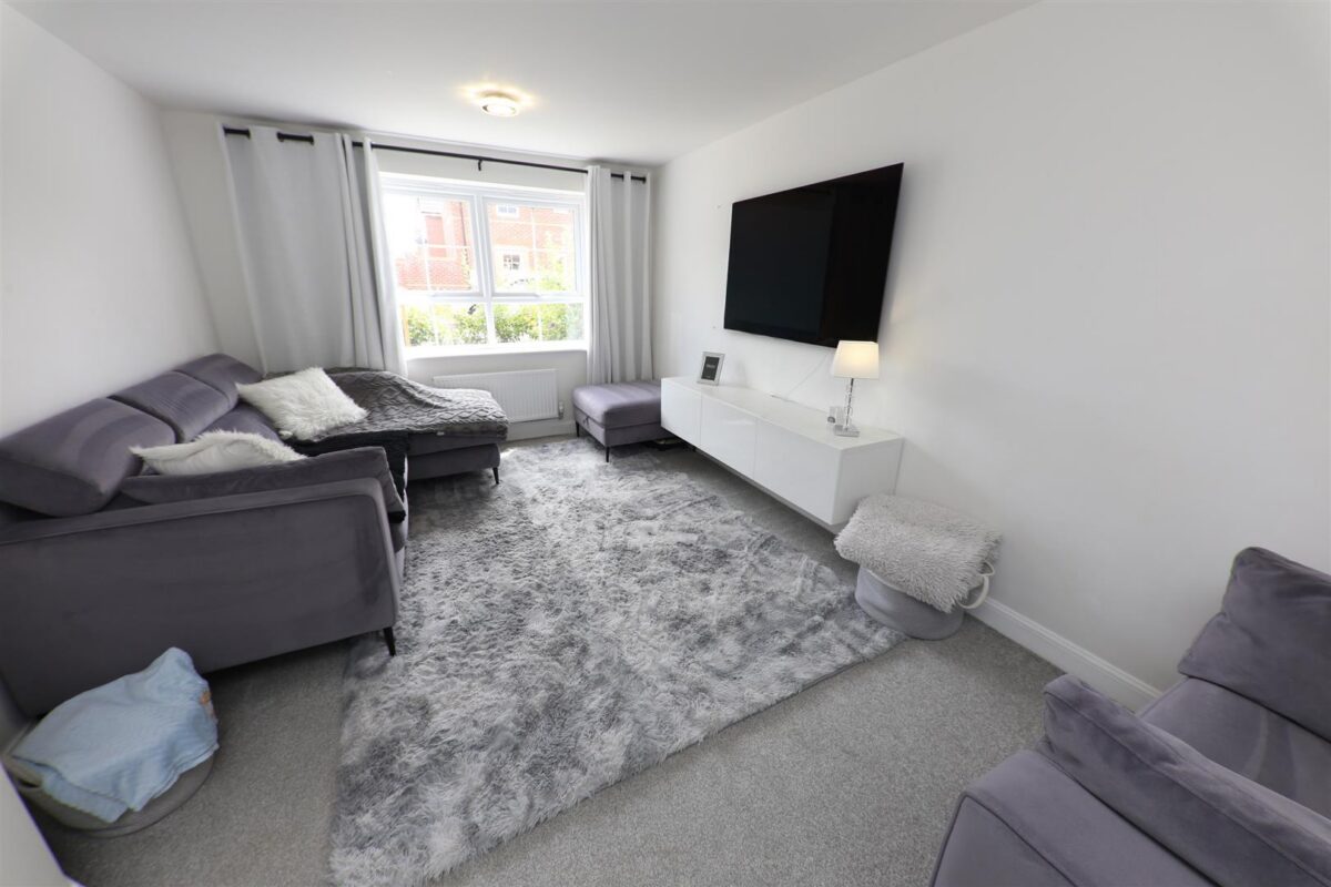 Riverside Lane, Wheatley, Doncaster
