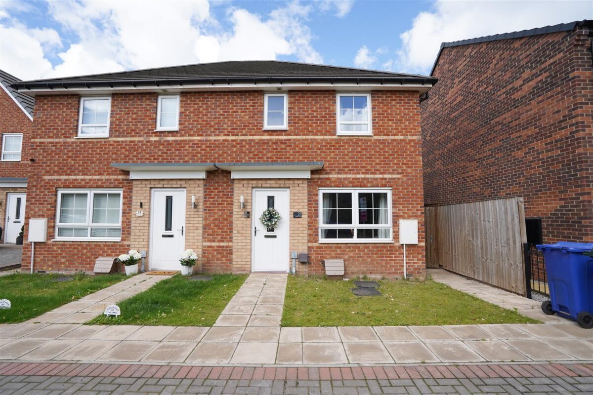 Collier Close, Rossington, Doncaster