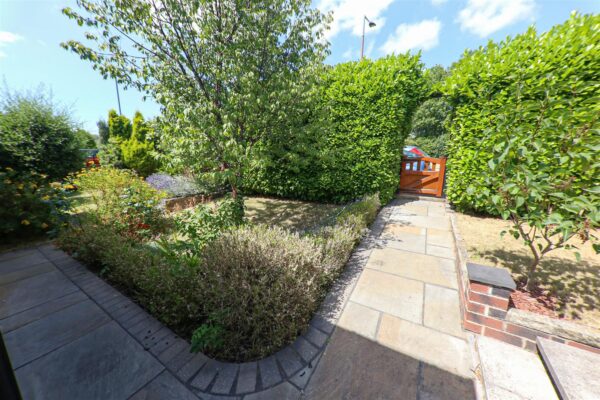 Sheffield Road, Warmsworth, Doncaster