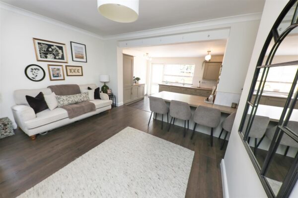 Adlard Road, Wheatley Hills, Doncaster