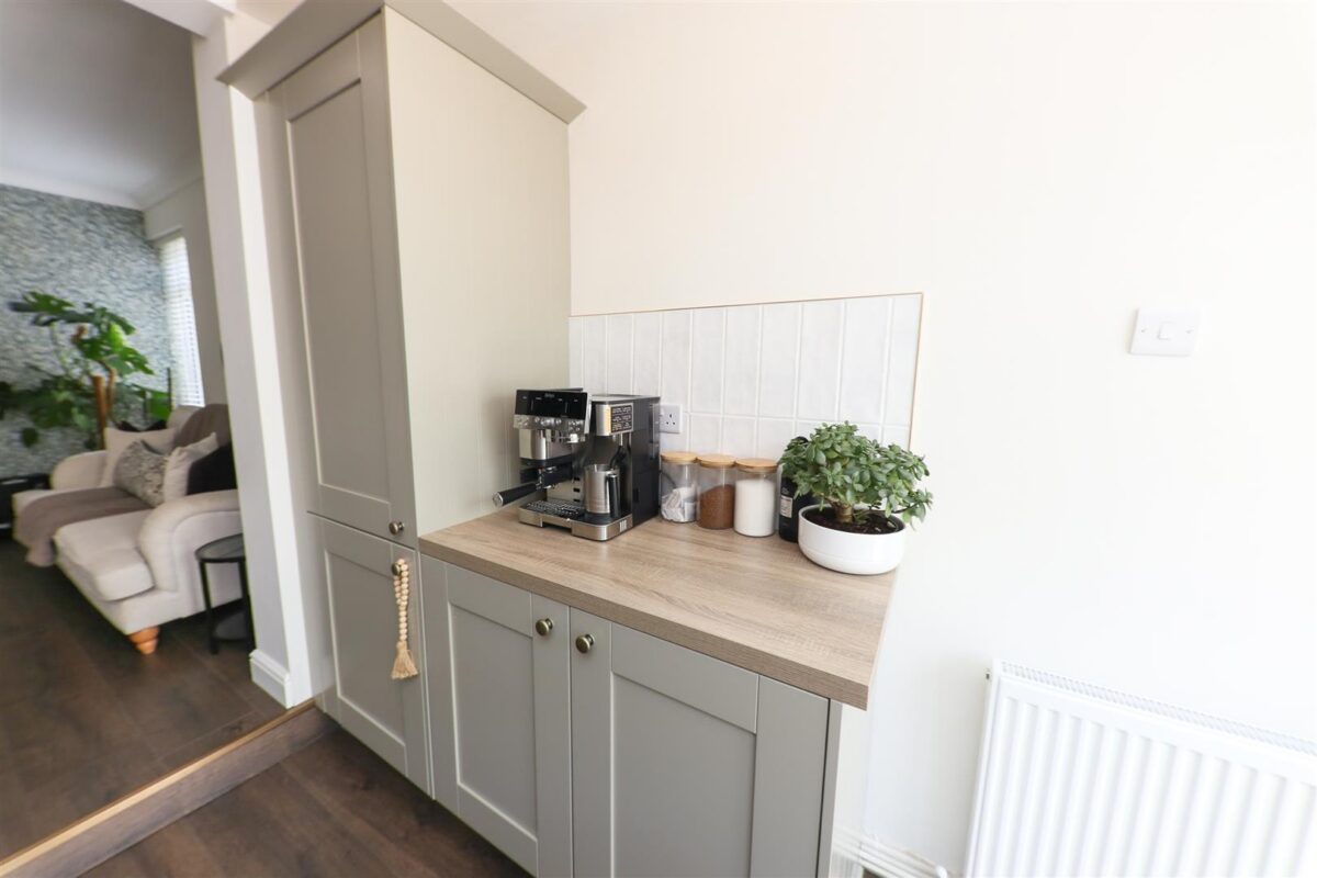 Adlard Road, Wheatley Hills, Doncaster