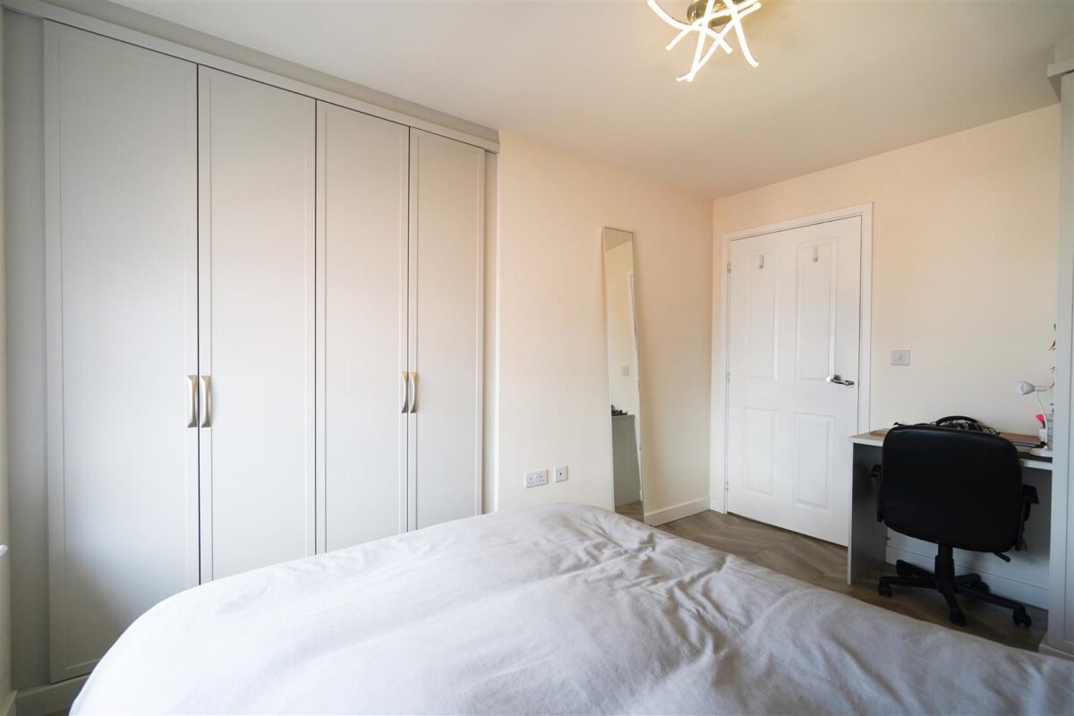 Dove Mews, Lakeside, Doncaster