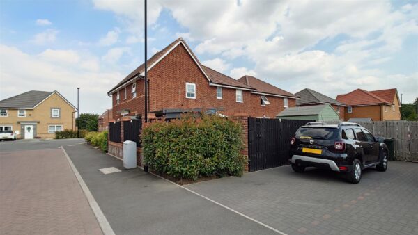 Jenkin Close, New Rossington, Doncaster