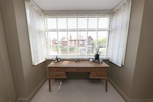 Adlard Road, Wheatley Hills, Doncaster
