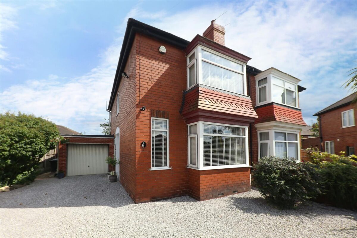 Adlard Road, Wheatley Hills, Doncaster