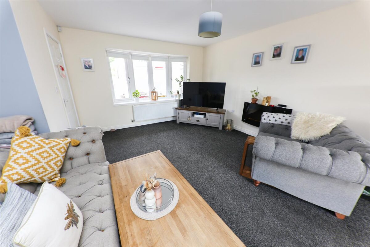Kestrel Drive, Rossington, Doncaster