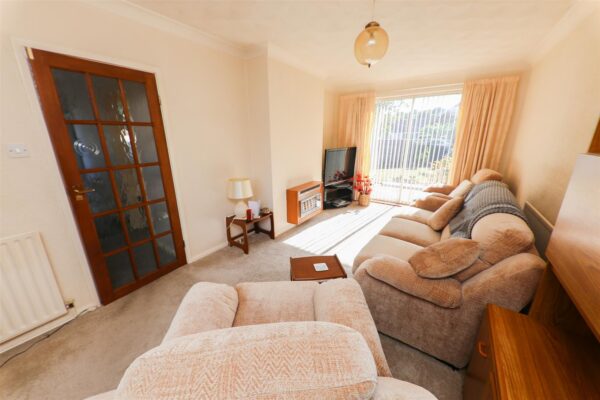 Cliff Crescent, Warmsworth, Doncaster