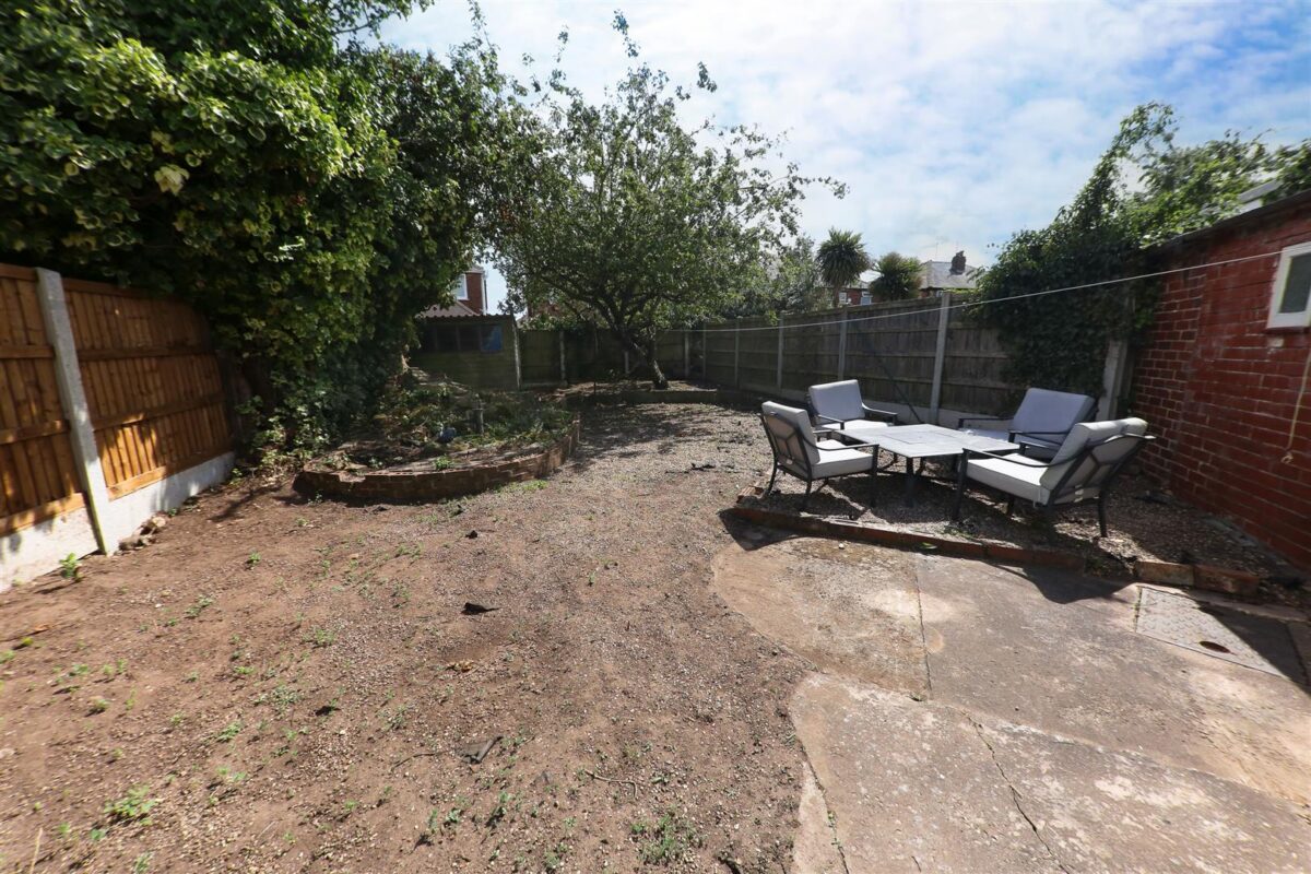 Adlard Road, Wheatley Hills, Doncaster