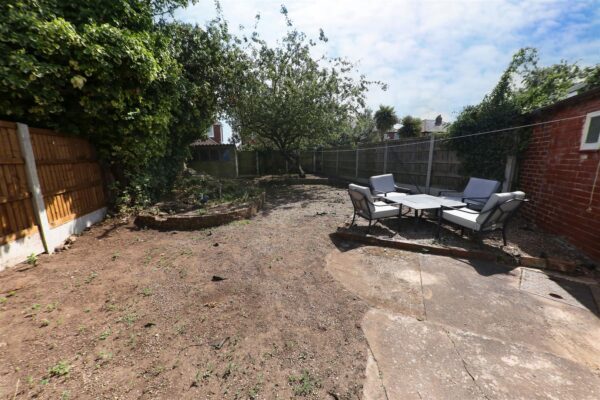 Adlard Road, Wheatley Hills, Doncaster