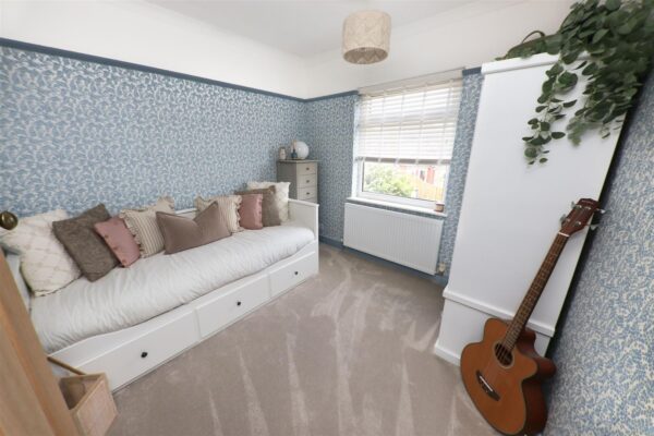 Adlard Road, Wheatley Hills, Doncaster