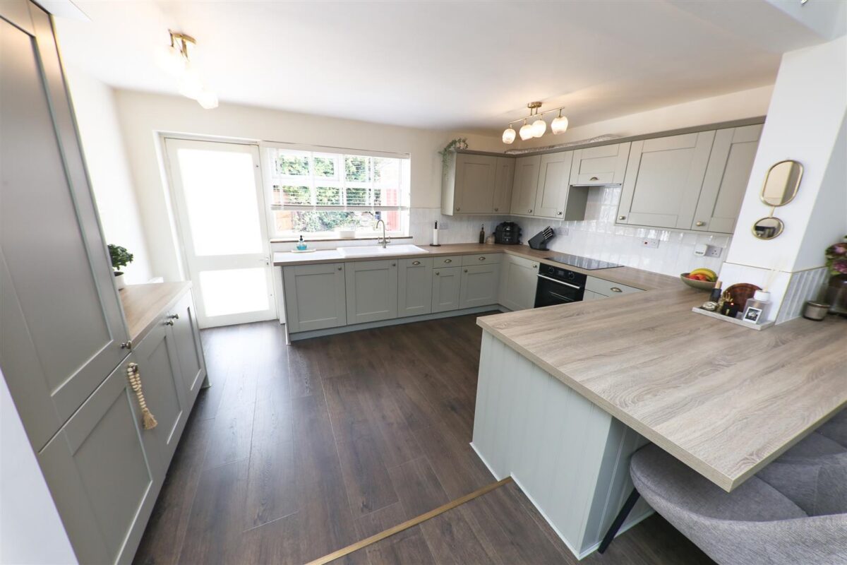 Adlard Road, Wheatley Hills, Doncaster