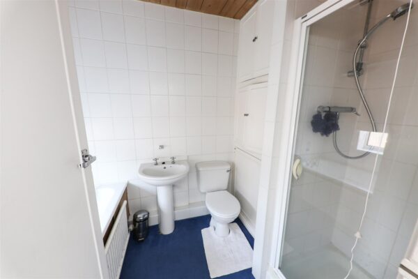 West Grove, Wheatley Hills, Doncaster