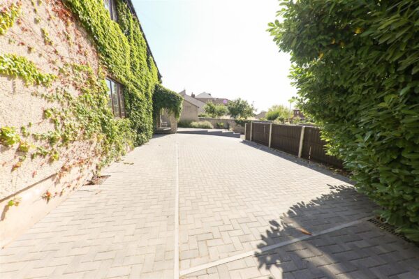 High Street, Norton, Doncaster