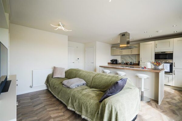 Dove Mews, Lakeside, Doncaster