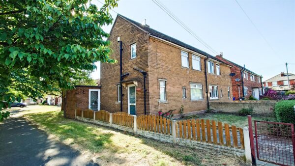 Cliff Crescent, Warmsworth, Doncaster