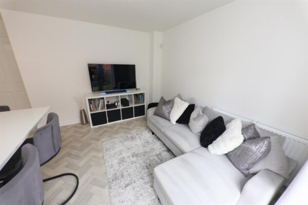 Riverside Lane, Wheatley, Doncaster