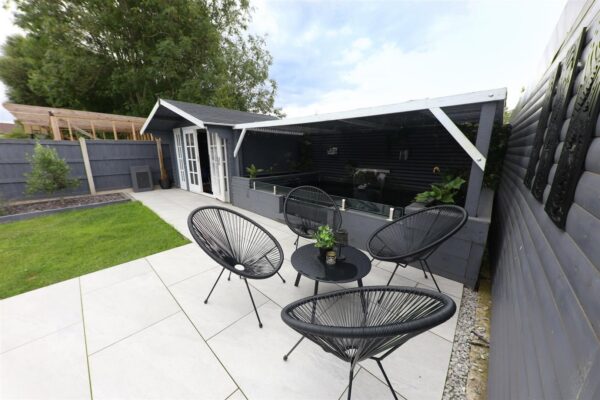 Laburnum Place, Bentley, Doncaster