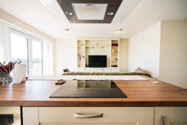 Dove Mews, Lakeside, Doncaster