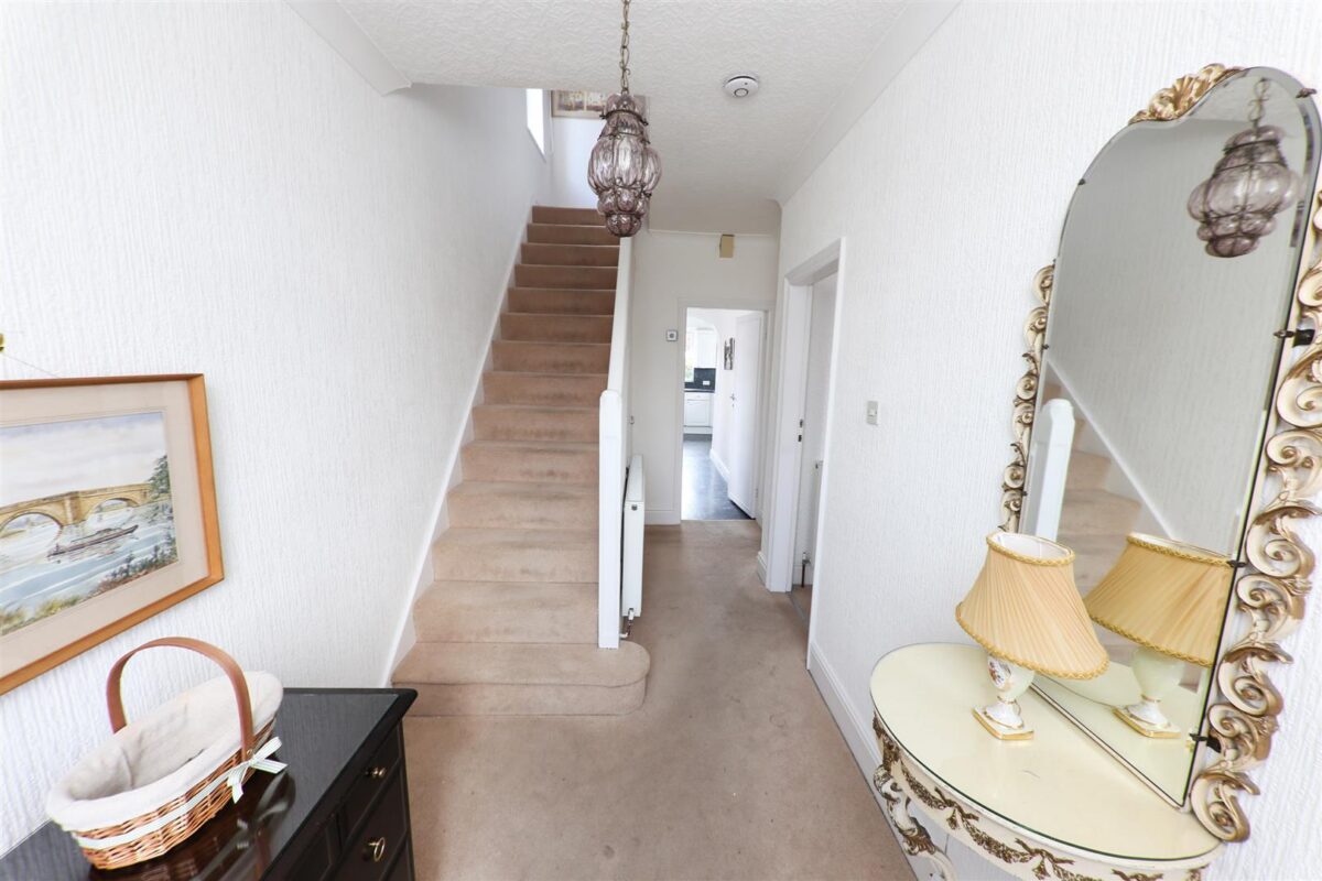 West Grove, Wheatley Hills, Doncaster