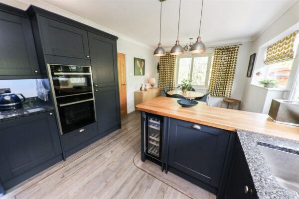 Sheffield Road, Warmsworth, Doncaster