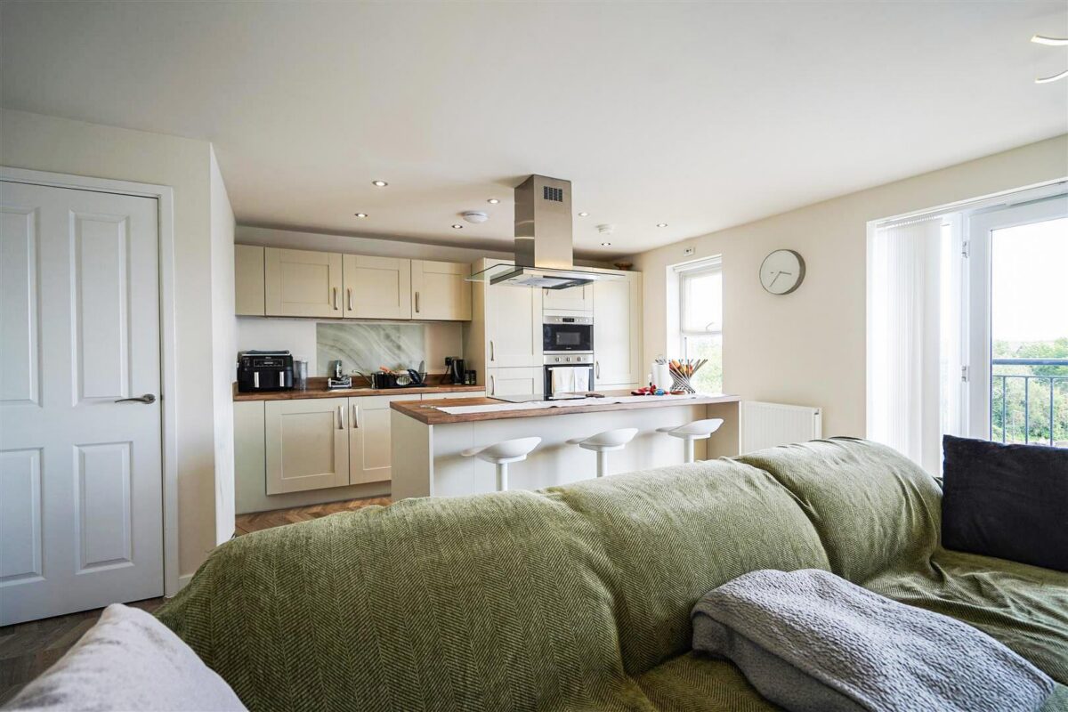Dove Mews, Lakeside, Doncaster