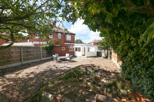 Adlard Road, Wheatley Hills, Doncaster