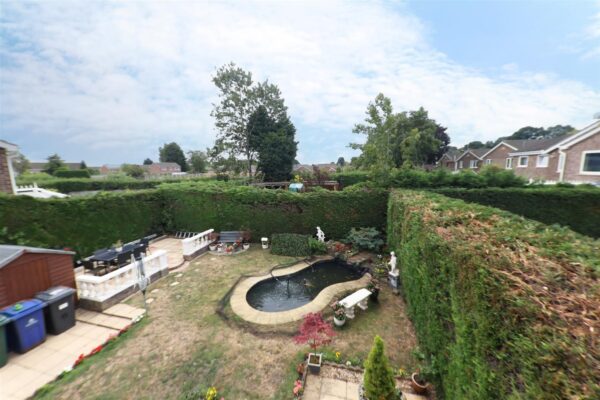 Minster Close, Cantley, Doncaster
