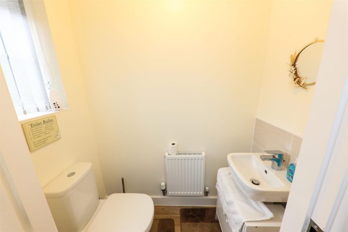 Roxbury Drive, Hatfield, Doncaster