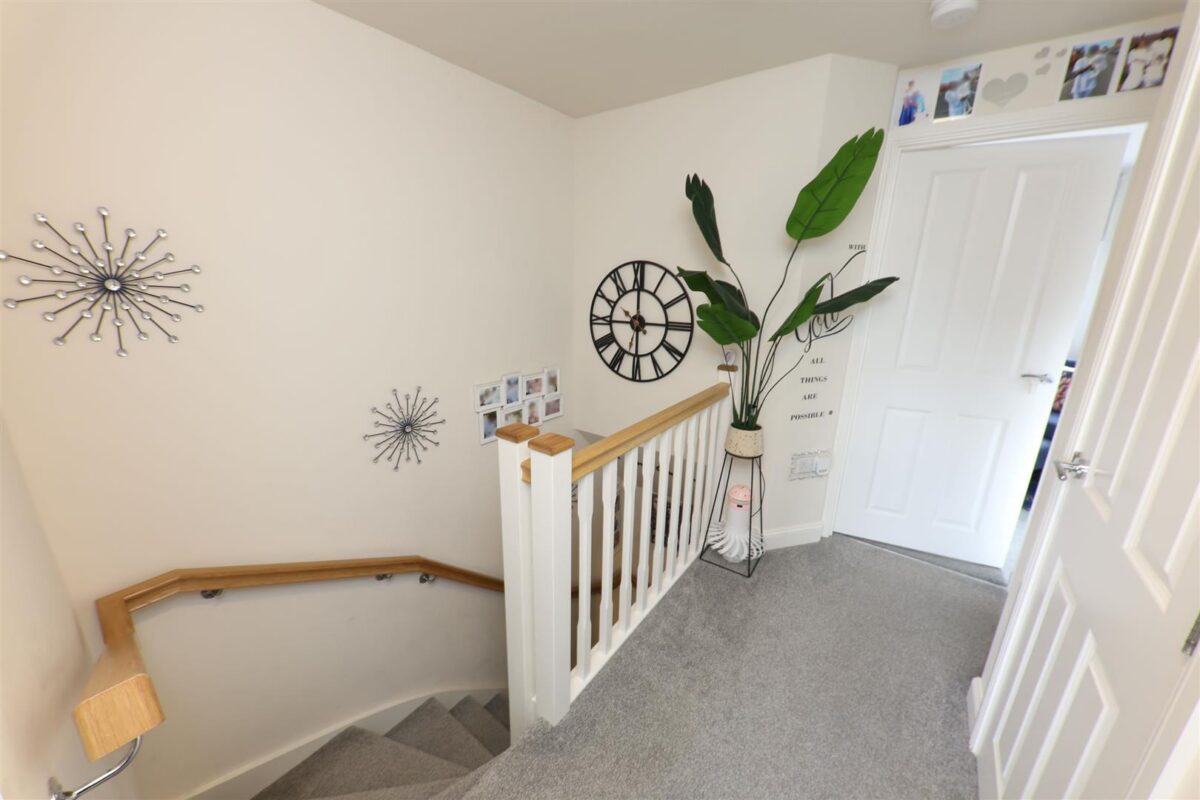 Woodland Crescent, Hatfield, Doncaster