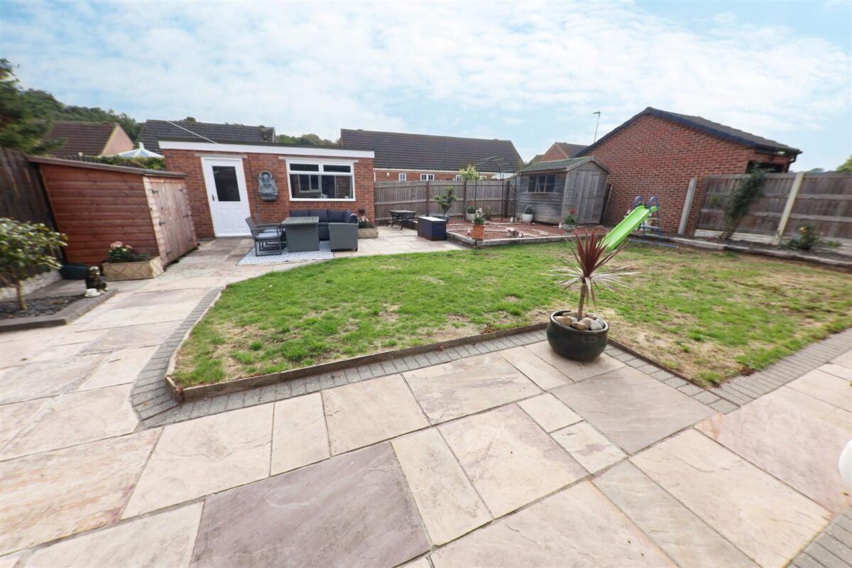 Cromford Close, Cantley, Doncaster