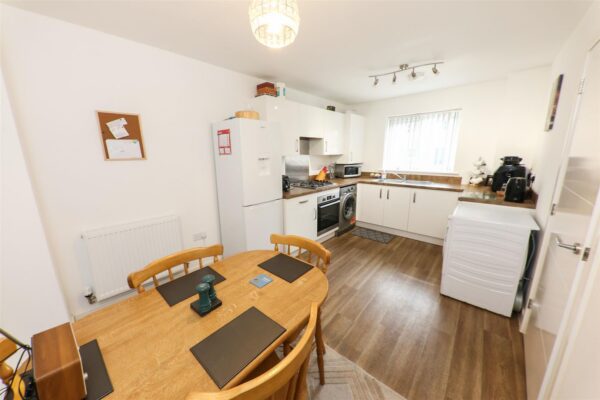 Roxbury Drive, Hatfield, Doncaster