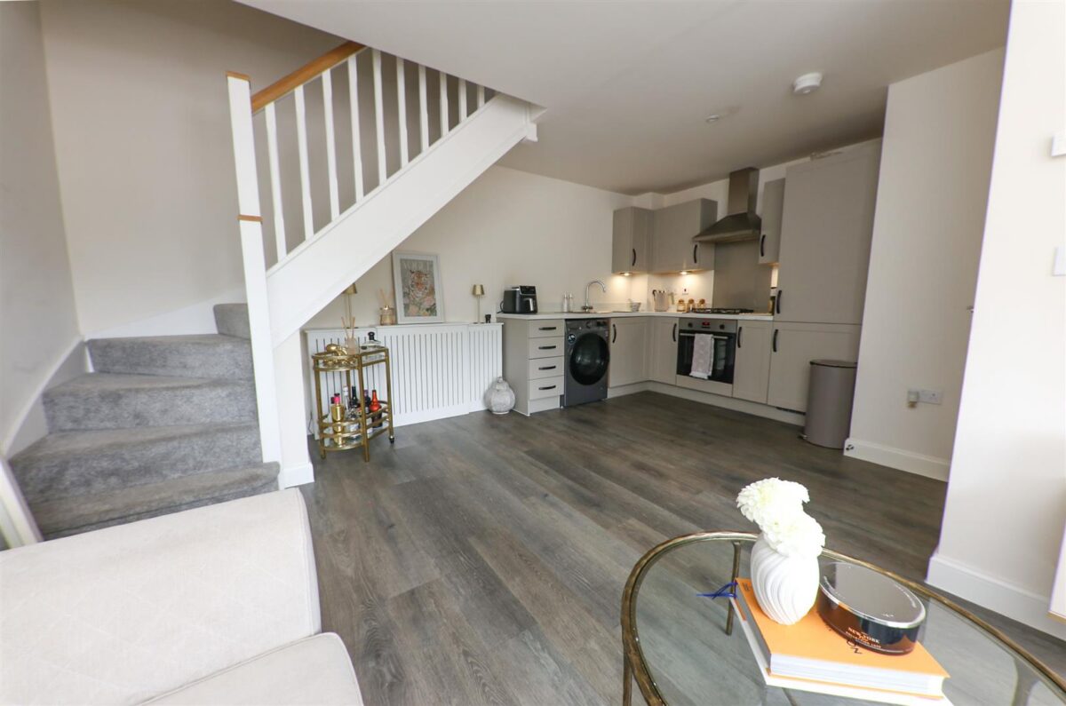 Oxbow Drive, Wheatley, Doncaster
