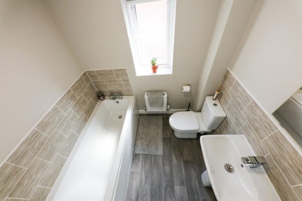 Jenkin Close, New Rossington, Doncaster
