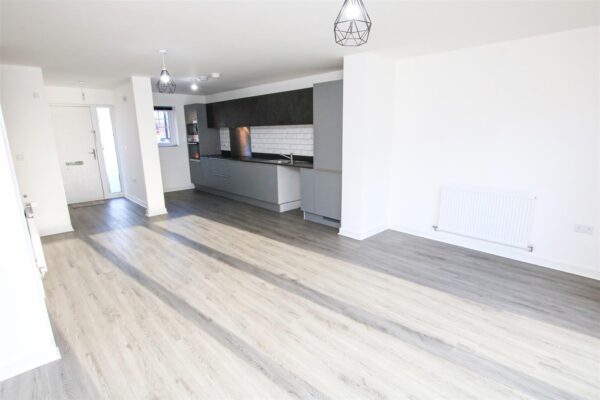 New Hills Road, Doncaster