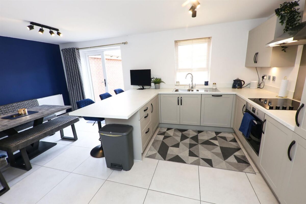 Jenkin Close, New Rossington, Doncaster