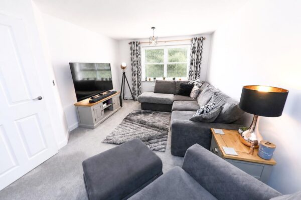 Jenkin Close, New Rossington, Doncaster