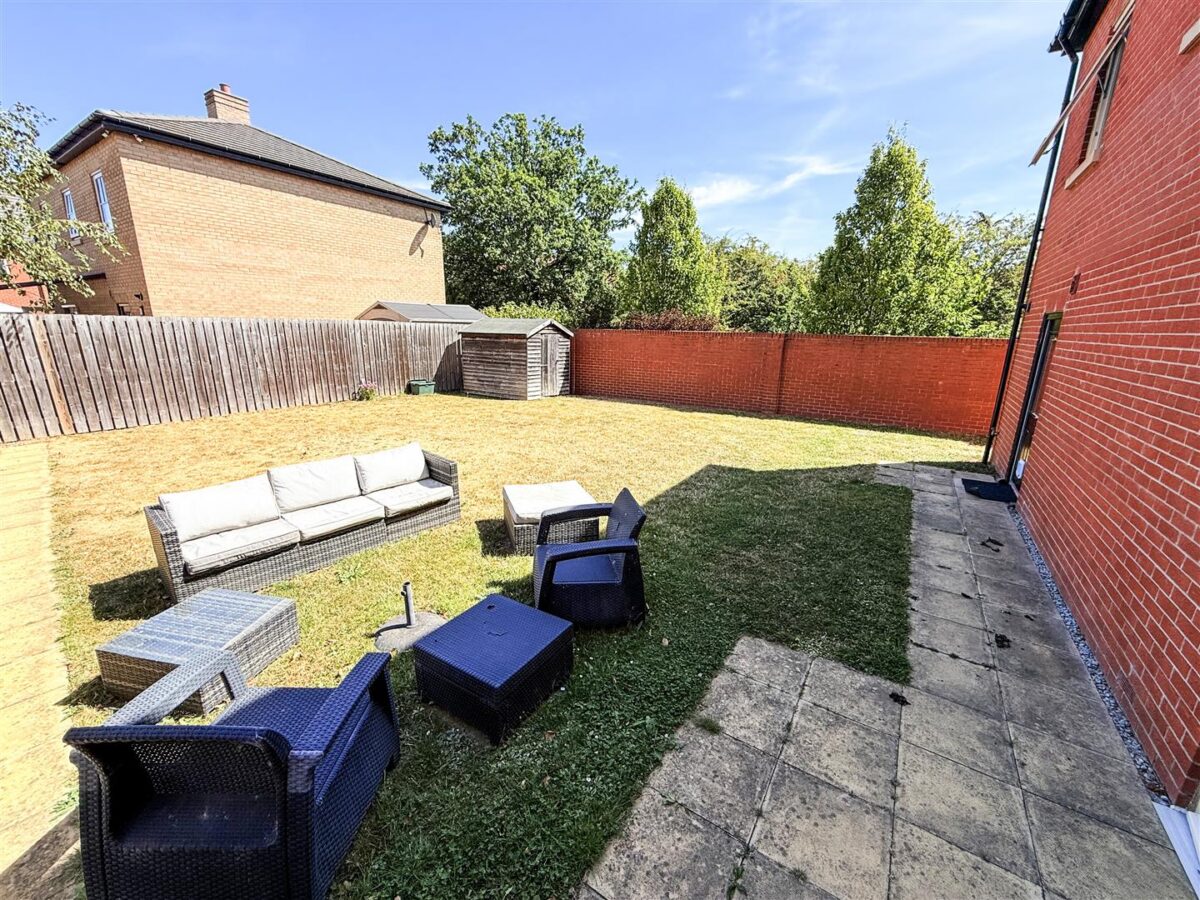 Dorado Drive, Doncaster