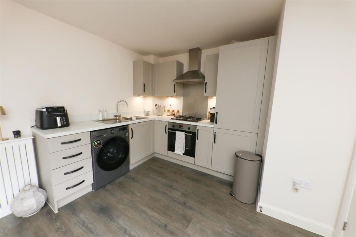Oxbow Drive, Wheatley, Doncaster