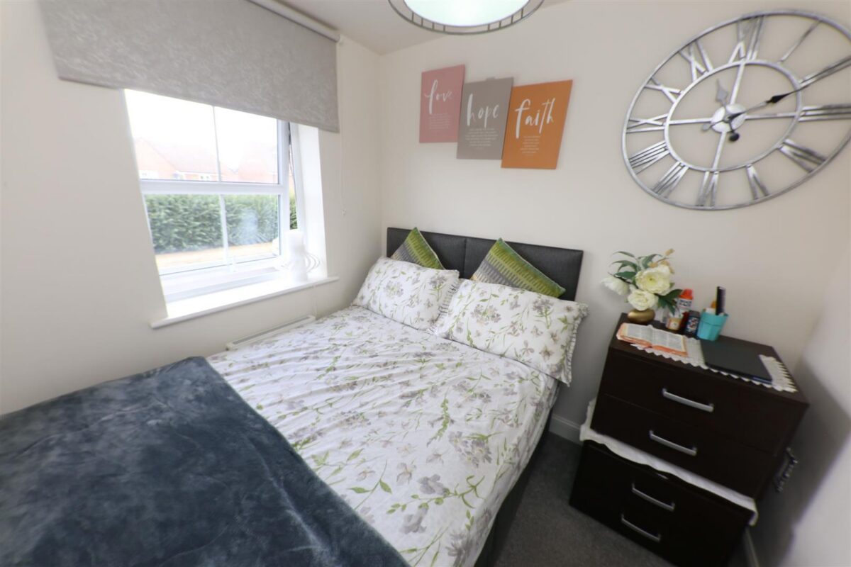 Woodland Crescent, Hatfield, Doncaster
