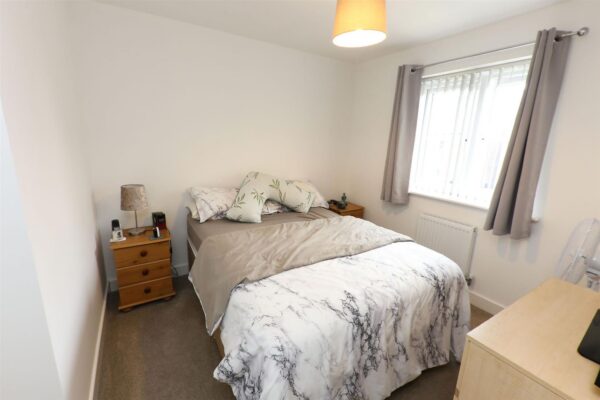 Roxbury Drive, Hatfield, Doncaster