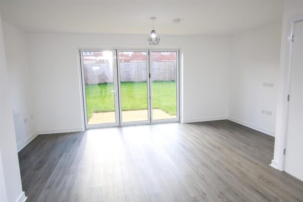 New Hills Road, Doncaster