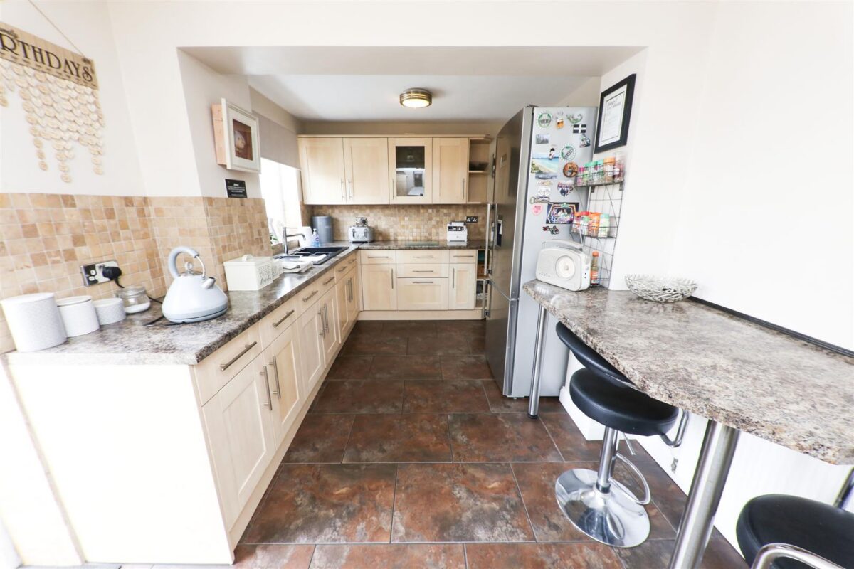 Farringdon Drive, New Rossington, Doncaster