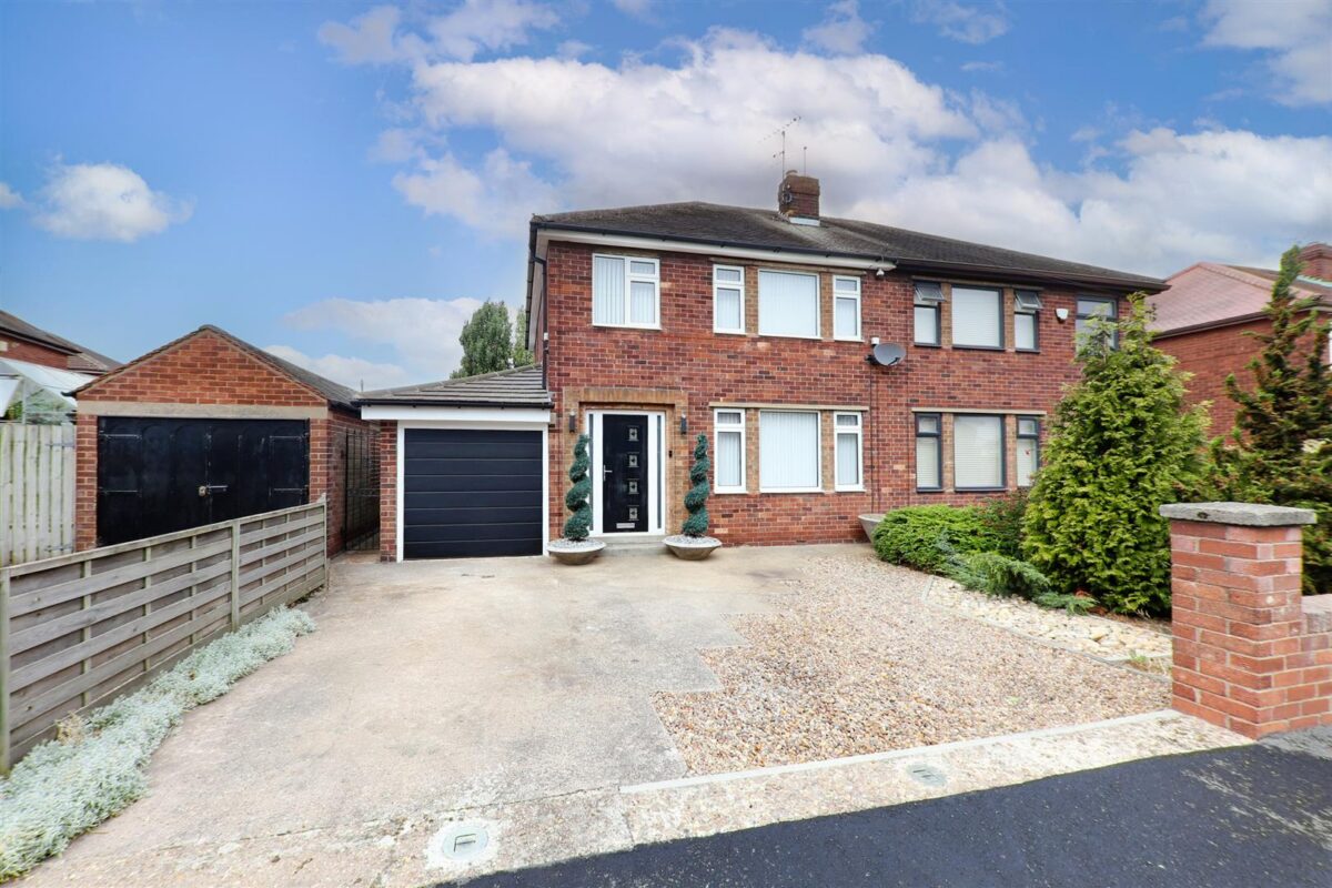Stonecross Drive, Sprotbrough, Doncaster