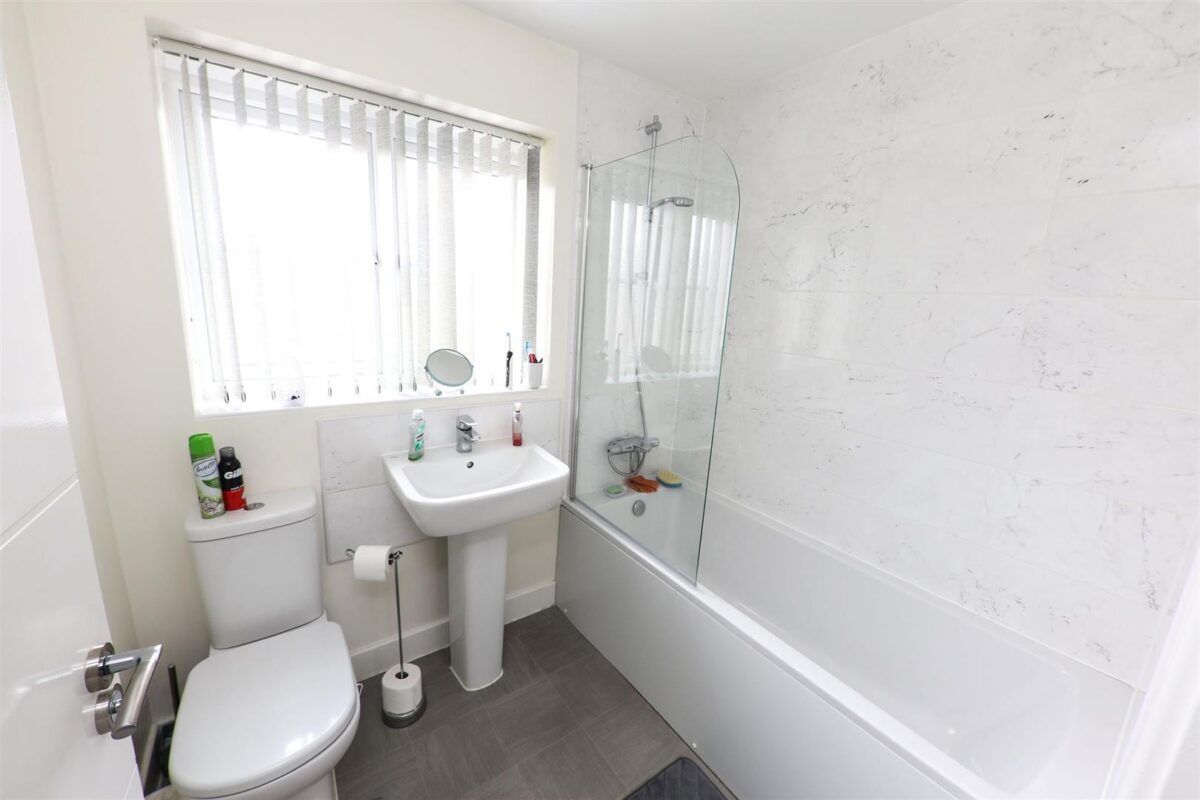 Roxbury Drive, Hatfield, Doncaster