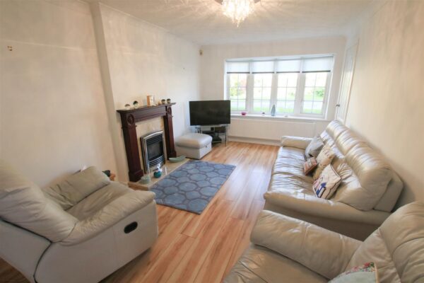 Redhall Close, Kirk Sandall, Doncaster