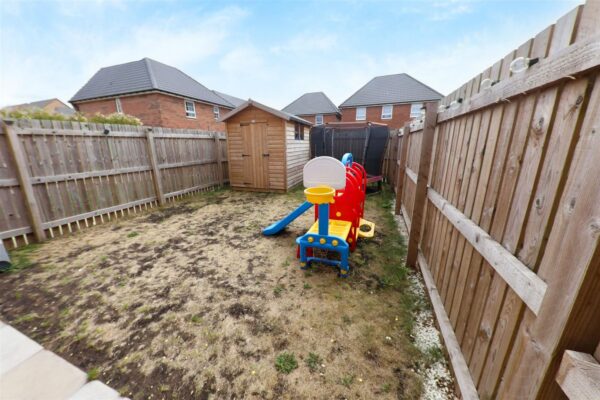 Woodland Crescent, Hatfield, Doncaster