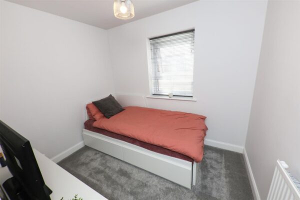 Jenkin Close, New Rossington, Doncaster