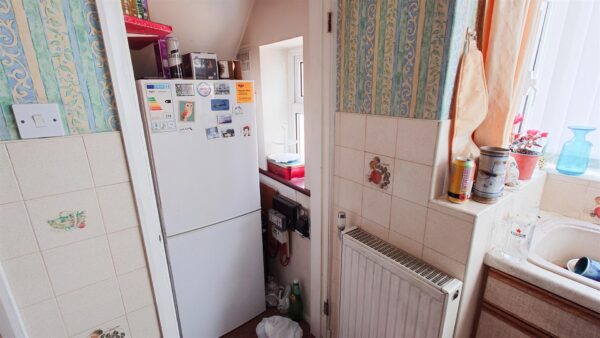 Middlefield Road, Doncaster