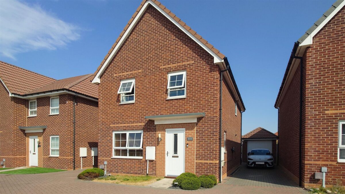 Jenkin Close, New Rossington, Doncaster